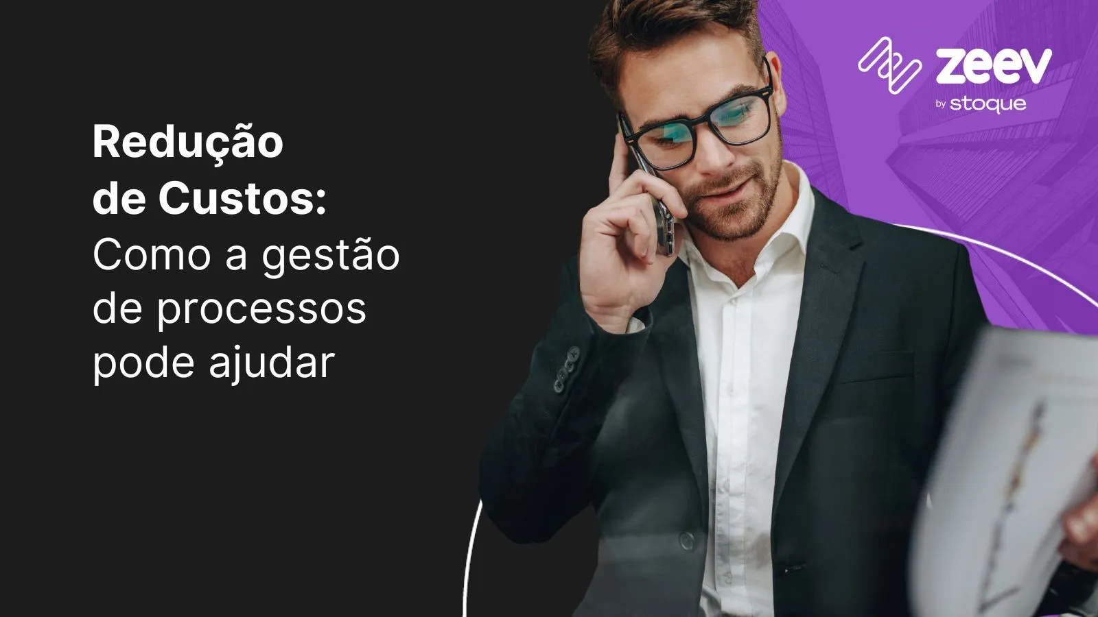 Homem analisando Redução de custos