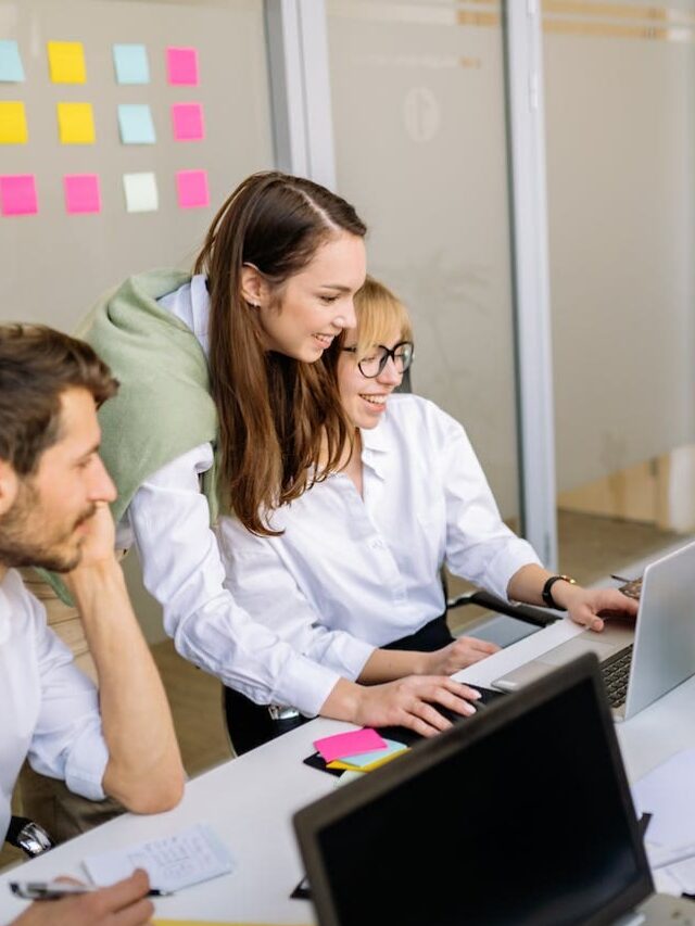 ecossistema completo de apoio com software para de workflows Zeev 